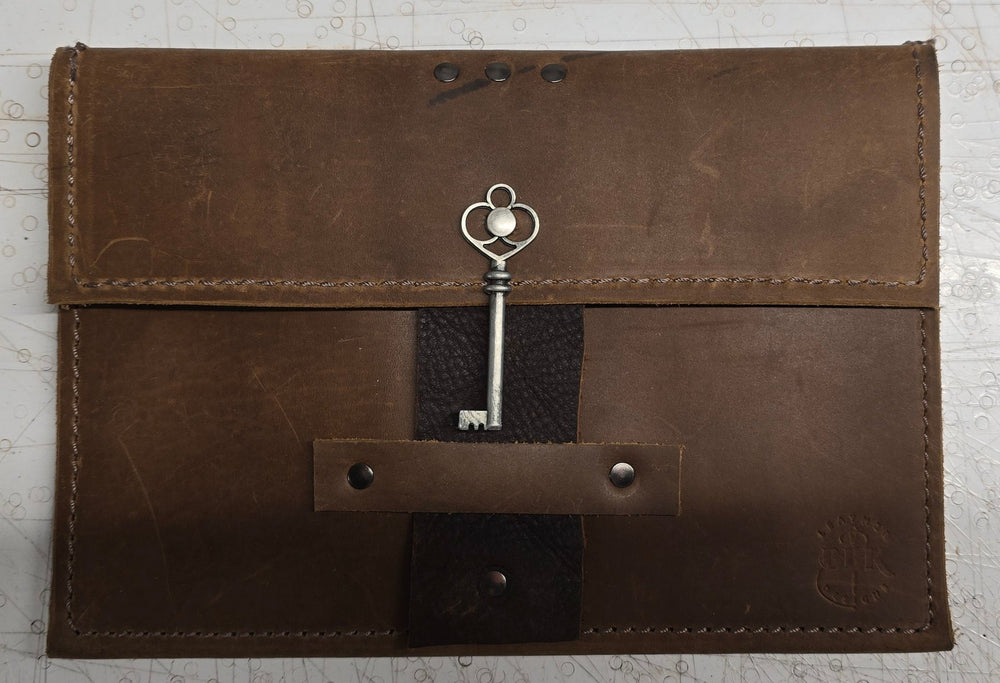 bbk leather designs handmade brown leather casual clutch