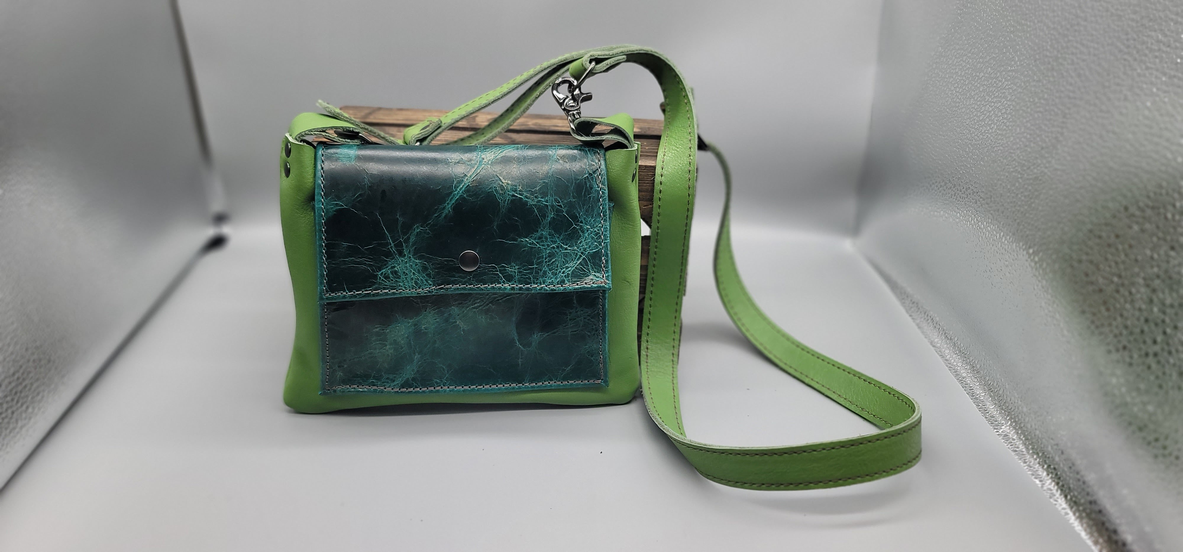handmade leather lime and marble dark green leather convertible cross-body bag bbk leather designs