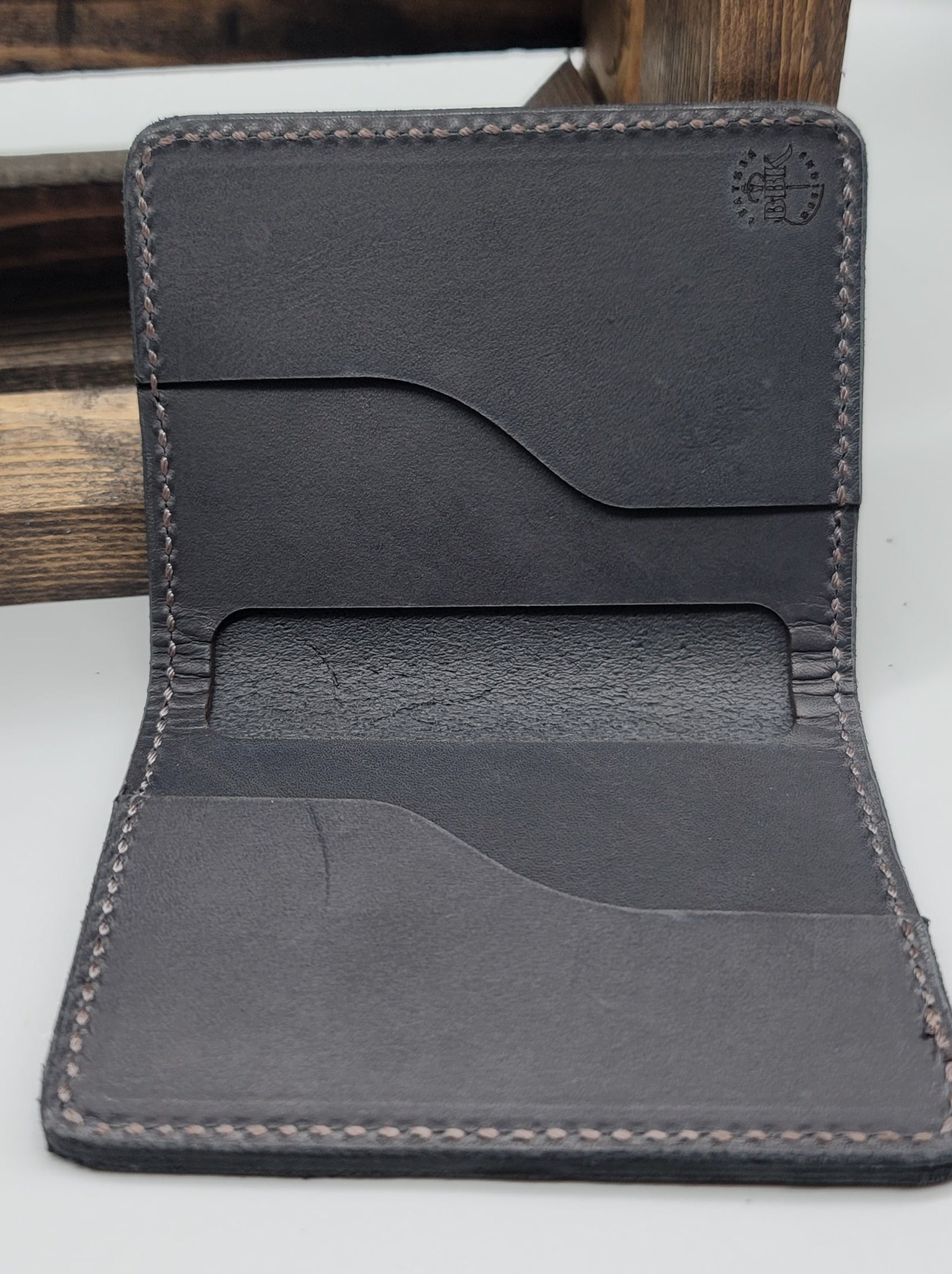 simple handmade black leather bifold wallet bbk inside